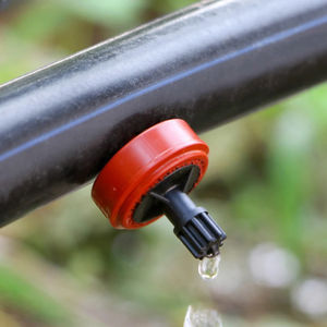 Vente directe d'usine Goutteur <span class=keywords><strong>à</strong></span> compensation de pression autonettoyant pour l'irrigation <span class=keywords><strong>goutte</strong></span> <span class=keywords><strong>à</strong></span> <span class=keywords><strong>goutte</strong></span> des serres agricoles - Product Image 2