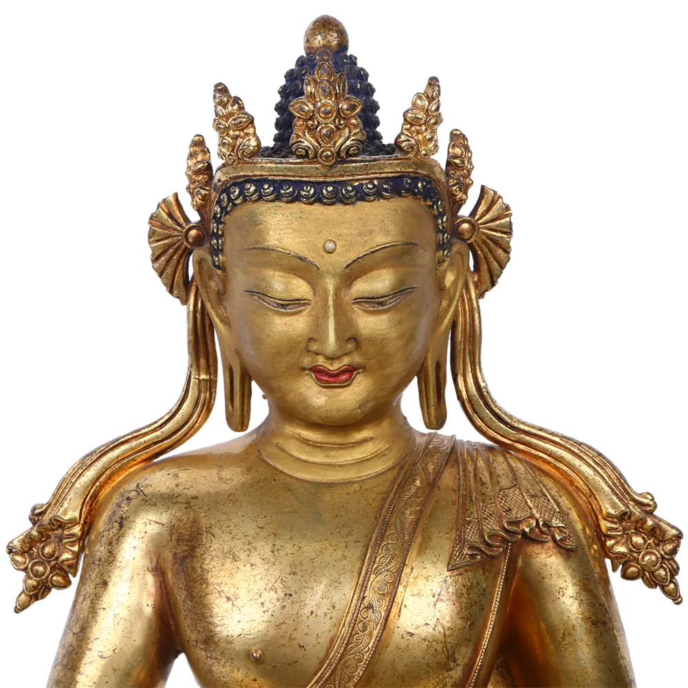寺院やホールでの崇拝のための手彫りの小さな金箔の銅の仏像