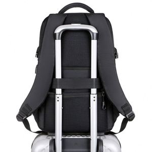 Nuevo pequeño bolso de hombro de terciopelo para mujer 2025, mochila informal y versátil de gran capacidad para estudiantes - Product Image 4