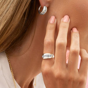 Conjunto de Joyería Gemnel con Corte Esmeralda, Aros de Diamantes con Burbujas, Plata 925, Pendientes y Anillo con Piedras Baguette - Product Image 2
