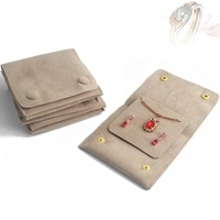 Sac en velours à double bouton avec plaque de carte intérieure Boucles d'oreilles Anneau Collier Pendentifs Rangement Portable Pochette à bijoux Boîte d'emballage