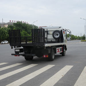 Camion de dépannage Sinotruk HOWO 4x2 avec plateau coulissant de 3 tonnes, empattement de 3360 mm, pour le sauvetage routier en ville - Product Image 6
