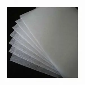 Pannello di lana di vetro impermeabilizzante membrana in fibra di isolamento del tetto tappetino di rivestimento nero acustico e foglio di tessuto per coperture in fibra di vetro 25Mm