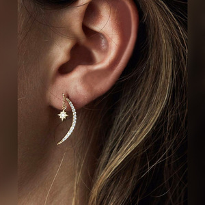 Orecchini pendenti a stella placcati in oro con strass di cristallo per donna, gioielli alla moda per feste, design di tendenza - Product Image 3