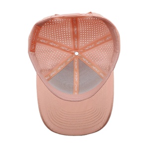 Gorra de Golf de 6 Paneles Personalizada de Alta Calidad, Impermeable, con Orificios Cortados con Láser, Estilo Moderno, Tela Estampada, Logotipo de Goma - Product Image 6