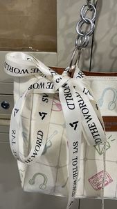 Sac à bandoulière grande capacité pour femme de haute qualité, tendance, avec chaîne, imprimé intégral et fermeture éclair - Product Image 5