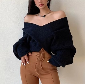 เสื้อสเวตเตอร์ผู้หญิงแบบไหล่เฉียง ทรงโอเวอร์ไซส์ ผ้าถักลายริบ แบบพันรอบลำตัว สไตล์ลำลอง แฟชั่น - Product Image 2