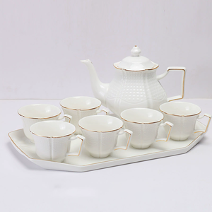 Service à café en porcelaine fine, service à thé en porcelaine fine, tasses à thé avec soucoupes à décor doré, luxe haut de gamme - Product Image 6