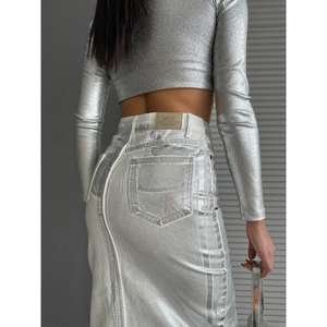 Jupe en jean décontractée vintage ornée de feuille d'argent, coupe crayon sexy, style streetwear pour automne, hiver, été, délavée et vieillie - Product Image 3