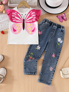 Set Estivo Trendy per Bambine: T-shirt Floreale Casual e Jeans a Gamba Dritta in Stile Coreano - Product Image 3