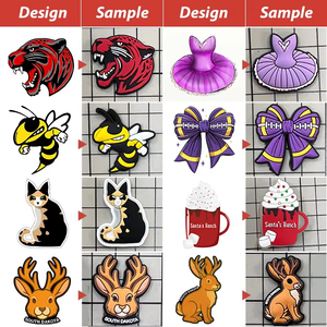 Breloques de chaussures religieuses originales en PVC, motif Sacré-Cœur de Jésus, accessoires de mode alternatifs, boutons en caoutchouc pour sabots, vente en gros - Product Image 3