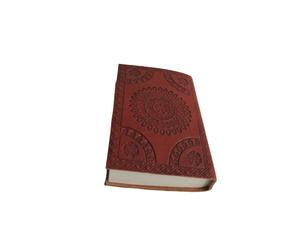 Carnet de voyage A6 personnalisé de style médiéval en cuir fait main, avec logo sur mesure, disponible en OEM/ODM - Product Image 5
