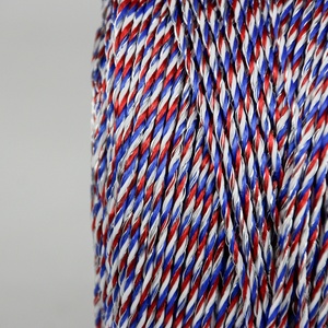 ลวดไฟฟ้าโพลีไวร์แบบหนา 500 เมตร ขนาด 3 มม. สีขาวเทา แรงดึงสูง ความต้านทานต่ำ ทนทาน ป้องกันรังสียูวี เป็นมิตรกับสิ่งแวดล้อม สำหรับรั้วม้า - Product Image 4