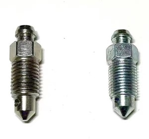 4 Tornillos De Purga De Frenos Para Ford Focus Delant Y Tras 4 Tornillos De Purga De Frenos Para Ford Focus Delant Y Tras