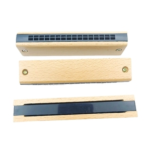 Armónica de madera de haya de doble fila de 16 orificios, afinación en Do, instrumento de viento para principiantes, juguete educativo para la iniciación musical de niños pequeños - Product Image 1