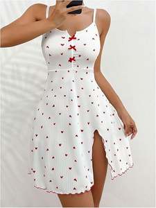 Sfy-y1463 Meilleure vente Chemise de nuit côtelée pour femmes séduisantes, avec joli nœud, imprimé cœurs, fente latérale, pyjama érotique - Product Image 4