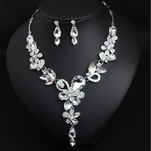 <span class=keywords><strong>Conjunto</strong></span> de Collar y Pendientes de Flores de Cristal, con Gemas Brillantes, Accesorios de Moda Femeninos - Product Image 4