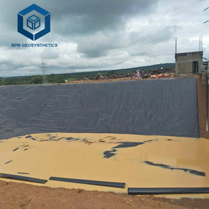 Géomembrane HDPE résistante aux UV de 1 mm et 2 mm, revêtement de bassin industriel pour les applications de bassins de crevettes et de décharges en Indonésie - Product Image 5