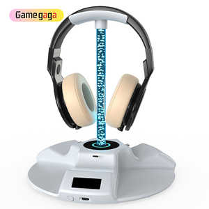 Support de charge pour manettes 3 en 1 X YZC-600 avec lumière RGB, support pour casque et station de charge double pour manettes avec voyant lumineux - Product Image 2
