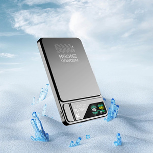 Cargador Portátil Inalámbrico LF17 con Pantalla TFT, Carga Rápida de 15W, Ultra Delgado, de Aleación de Aluminio, con Soporte Magnético, 5000/10000mAh, Tipo-C - Product Image 3