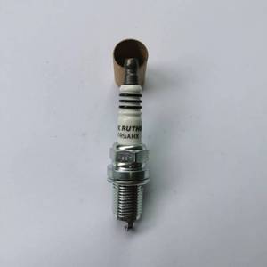 Bujía NGK para Sistema de Encendido de Automóvil 95839 FR5AHX para Hyundai 1.6 GLS 2005-2010, <span class=keywords><strong>Jaguar</strong></span> 4.2 <span class=keywords><strong>XKR</strong></span> 2006-2014 - Product Image 4
