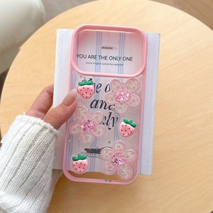 <span class=keywords><strong>Cover</strong></span> per <span class=keywords><strong>iPhone</strong></span> 17 <span class=keywords><strong>Pro</strong></span> <span class=keywords><strong>Max</strong></span> con Design 3D Fragola e Fiori, in TPU+PC, Glitter Stellato, Antiurto, <span class=keywords><strong>Rosa</strong></span>, per Donne, Compatibile con 16 15 14 Plus - Product Image 3