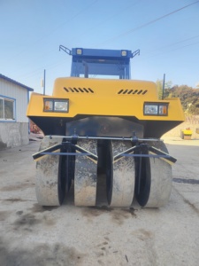 Accionamiento hidráulico neumático fenuático rodillo de carretera rodillo compactador de neumáticos de carretera de asfalto - Product Image 3