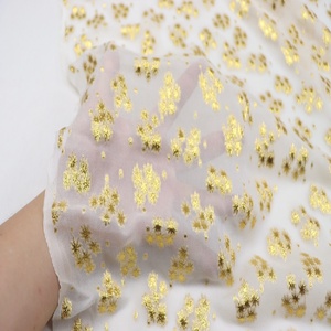 Proveedor Chino, Tela de Georgette de Seda con Lurex, Brillante, Dorada, con Pequeñas Flores Metálicas, para Vestidos de Mujer, Niños, Trajes, Saris y Velos - Product Image 5