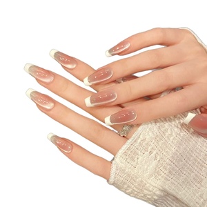 Vente en gros usine 10 pièces Faux <span class=keywords><strong>ongles</strong></span> à presser pour doigts, faits <span class=keywords><strong>main</strong></span>, Nouveauté Printemps-Été, style French rose délicat et raffiné - Product Image 4