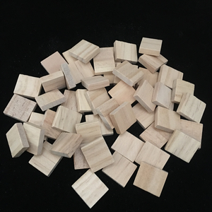 200 pièces carreaux de <span class=keywords><strong>lettres</strong></span> vierges en <span class=keywords><strong>bois</strong></span> inachevé carreaux de Scrabbles vierges en <span class=keywords><strong>bois</strong></span> pour bricolage artisanat fournitures décoration - Product Image 2