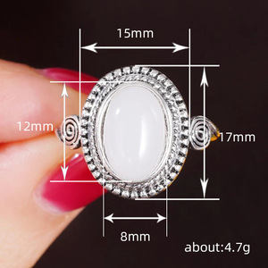 Anello Vintage Punk con Pietra Ovale Iridescente per Donne, Accessorio Moda per Uso Quotidiano e Feste - Product Image 5