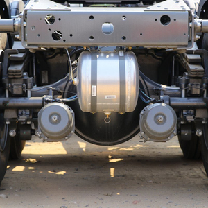 Camions tracteurs Sinotruk Howo 6x4 375HP d'occasion, prix usine, pour le transport de marchandises lourdes, expédition en une seule pièce - Product Image 5