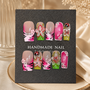 <span class=keywords><strong>Faux</strong></span> Ongles en Acrylique Faits Main en Gros, Motifs Floraux 3D en Relief, Cadre Métallique, Conception Personnalisée OEM ODM, Direct Usine - Product Image 2