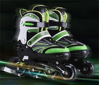CHAQUE vente en gros quatre roues patins à roulettes taille réglable enfants patins à roulettes pour enfants