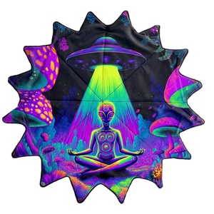 Jouets de jonglage en tissu carré rotatif Dapo Star, réactifs aux UV, en forme d'étoile, de mouchoirs et de différentes formes - Product Image 1