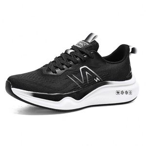 Weshine Sneaker Manufacture : Baskets décontractées en maille pour hommes, personnalisables en gros, avec empeigne en tricot Flyknit, design de chaussures de course pour hommes et femmes - Product Image 2
