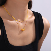 Collier chaîne serpent minimaliste avec pendentif design torsadé en acier inoxydable bijoux de mode décontractés