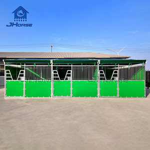 Box per Cavalli Portatile Leggero Impermeabile Facile da Montare in HDPE con Tetto per Esposizioni in Vendita - Product Image 1