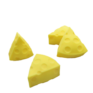 Giocattolo Antistress Realistico a Forma di Formaggio, Non Commestibile, Durevole in TPR, Scherzo per Amici dai 14 Anni in su, Disponibile in Magazzino - Product Image 6
