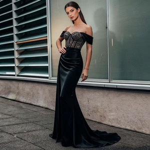 Vestido de noche de encaje sin tirantes con hombros descubiertos, corte de cola de pez, negro, formal, largo, para mujer, con cintura natural - Product Image 3