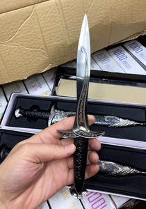 ชุดเกราะดาบโลหะแบบสั้นสั้นสั้นสั้นขนาดเล็กอุปกรณ์เสริมเกราะแหวนลอร์ดแกะสลักแกะสลักดาบมีหนามเล็ก - Product Image 6