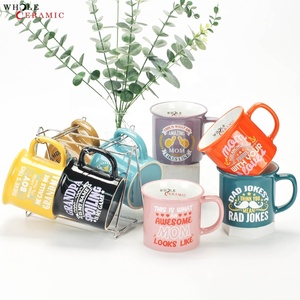Su misura all'ingrosso a buon mercato prezzo ceramica gres porcellanato <span class=keywords><strong>tazze</strong></span> con manico per insegnanti giorno regali fornitore di fabbrica - Product Image 2