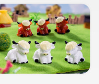 Miniatuur landschapsdieren: Hooglandkoe, doe-het-zelf decoratieve mini-ornamenten voor op het bureau, harsaccessoires voor het creëren van een scène