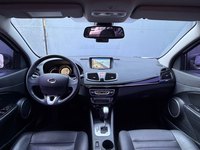 Pour SM3 Neo Blanc 2016 pour berline compacte, conduite à gauche, bonne consommation de carburant, voiture d'occasion coréenne propre avec navigation, Euro 6