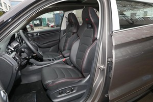 Auto Usado 2025, <span class=keywords><strong>Precio</strong></span> de Fábrica, <span class=keywords><strong>Skoda</strong></span> <span class=keywords><strong>Karoq</strong></span>, Techo Panorámico, Edición Tsi280 Zunxiang, Autos en China, Vehículo de Gasolina - Product Image 5