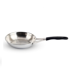 ฝาครอบมือจับซิลิโคนสามชั้นทำจากสเตนเลสสตีลขนาด8นิ้ว - Product Image 1