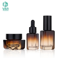YAN Packaging Ensemble de bocaux en verre carré ambré graduel 15g/15ml/30ml Vente en gros de pompe à bouchon compte-gouttes en plastique pour crème cosmétique contour des yeux