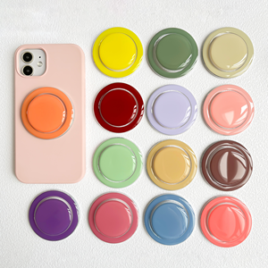 ที่วางโทรศัพท์แบบวงกลมสีพื้นสไตล์เกาหลี สำหรับแม่เหล็กยึดโทรศัพท์ ใช้ได้กับเคสชาร์จไร้สายสำหรับ iPhone - Product Image 6