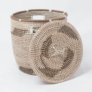 High quality seagrass <b>basket</b> with lid natural wicker hamper <b>large</b> weaving seagrass <b>basket</b> wholesale from Vietnam - Product Image 6
