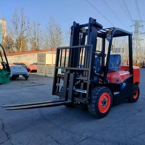 מלגזה בעירה פנימית באיכות 3 טון סולר מלגזה ביצועים יציבים מוכנים למכירה - Product Image 3